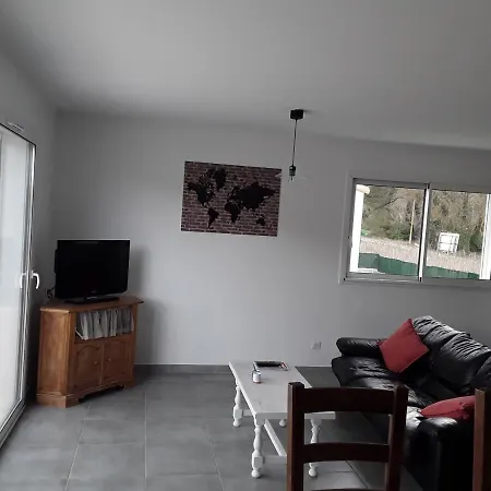 Maison Individuelle Neuve Avec Piscine * Limoux