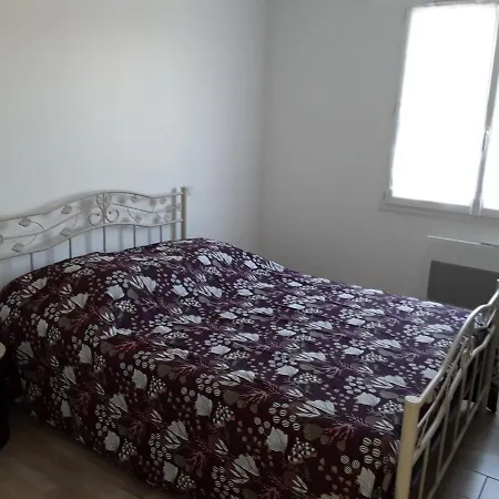 Maison Individuelle Neuve Avec Piscine *